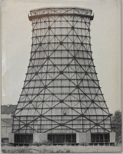 BECHER, Bernhard und Hilla. Anonyme Skulpturen. Dusseldorf, Art-Press Verlag, 1970.
