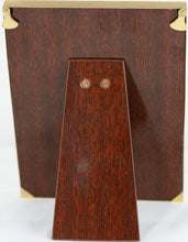 Load image into Gallery viewer, Cartier Gold Photo Frame. 20th c.
