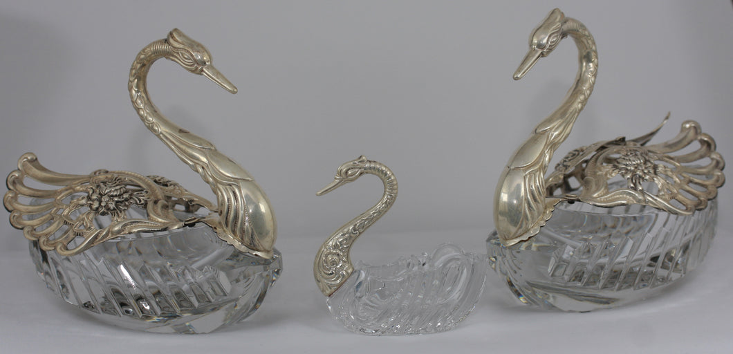 WB & Co. Swan candy dishes/salt cellars. Sterling silver and cut crystal. West Germany 1949 - 1990.