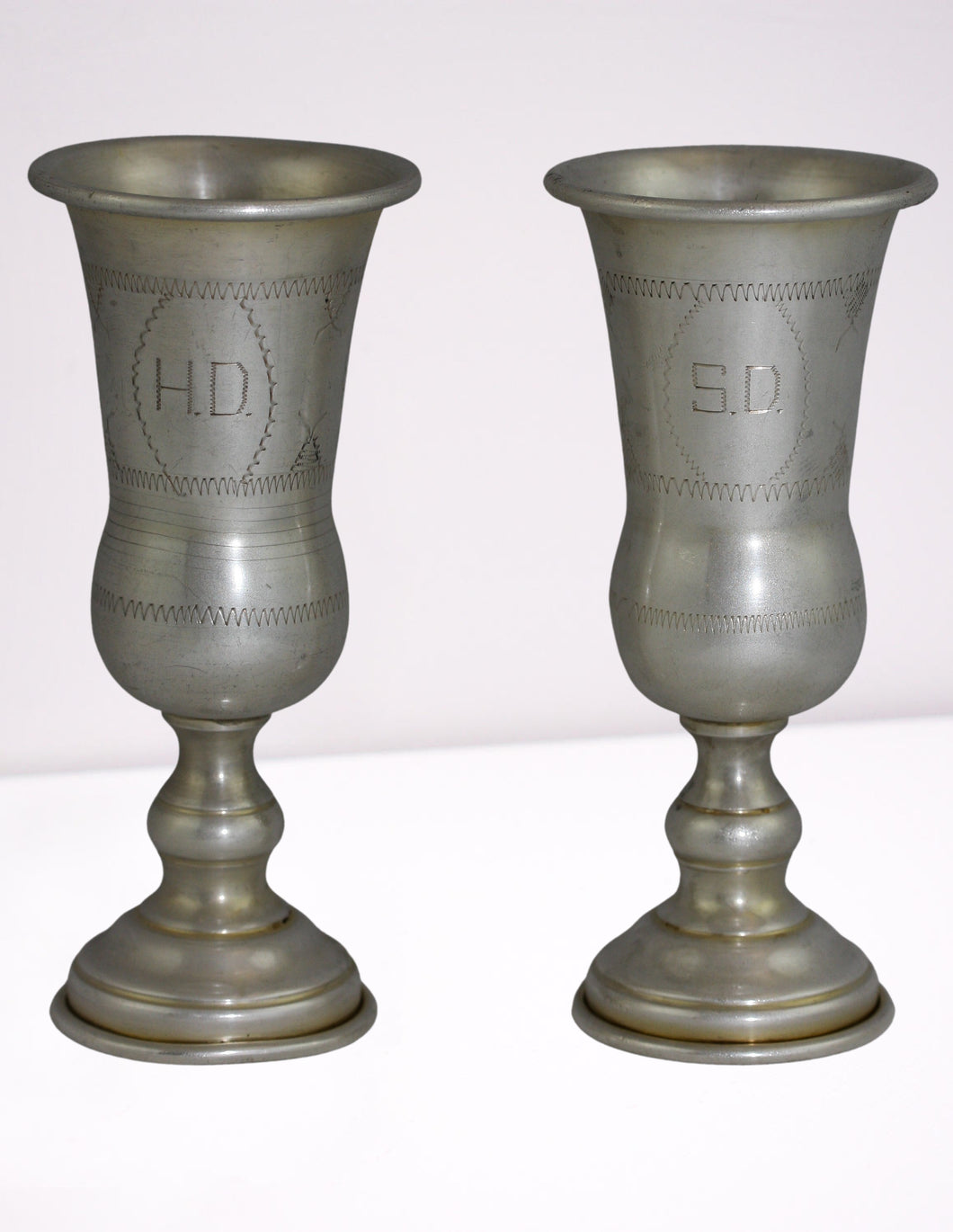Kiddush cups in Russian taste. A pair. Sterling silver. 20th c.