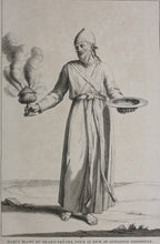 Load image into Gallery viewer, Augustin Calmet. Habit blanc du Grand Prêtre, pour le jour de L&#39;expiation solemnelle. Engraving. 1722.

